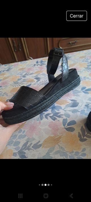 Sandalias Esprit negras