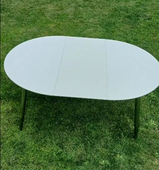 Mesa redonda extensible blanca
