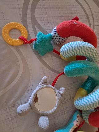 Juguetes bebé - espiral, sonajero, jirafa