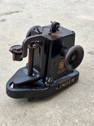 Antigua Máquina coser Singer 46k cuero y guantes
