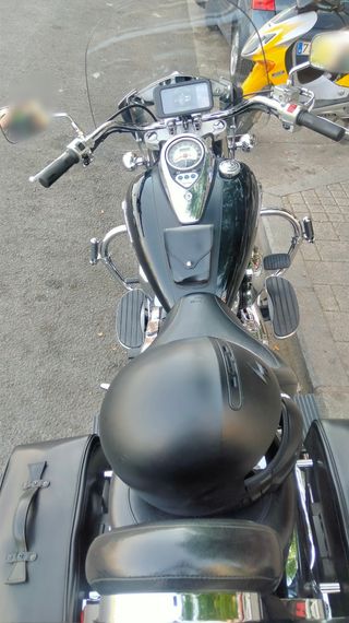Moto custom Kawasaki Vulcan 900 classic