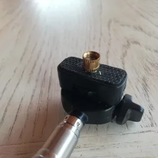 Vendo trípode ajustable y plegable para móvil