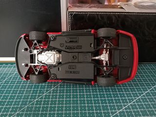 Dodge Viper 1/24 rojo.