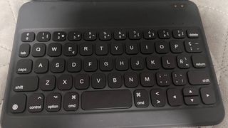 iPad mini 6 generacion con Teclado Negro