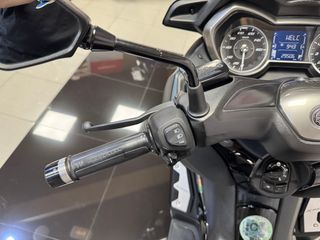 Yamaha XMAX 300 Tech MAX