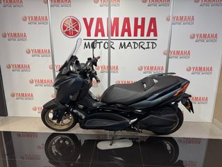 Yamaha XMAX 300 Tech MAX