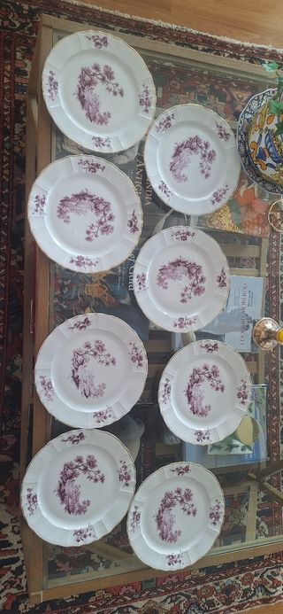 4 Platos Limoges, Bernardeau, púrpura
Antigüos.