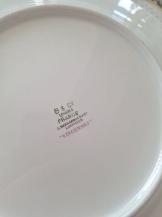 4 Platos Limoges, Bernardeau, púrpura
Antigüos.