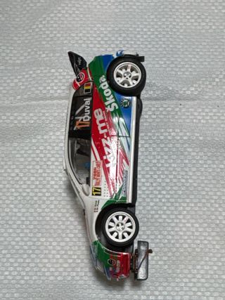Scalextric Skoda Fabia WRC
