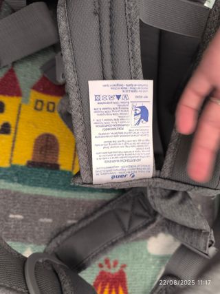 Mochila portabebés Jané gris