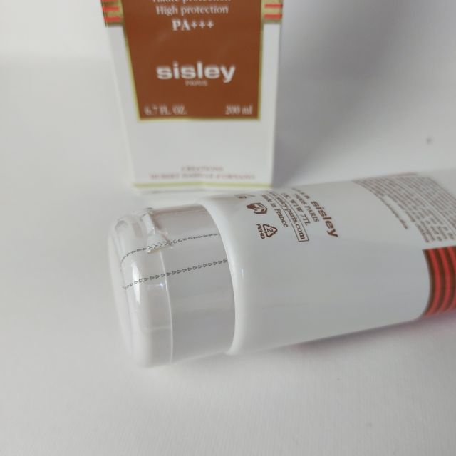 Sisley Super Soin Solaire SPF30