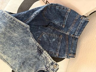 3 pantalones Bershka 