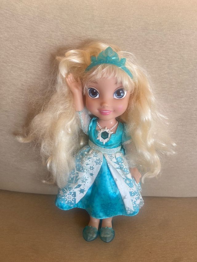 Muñeca Frozen Elsa