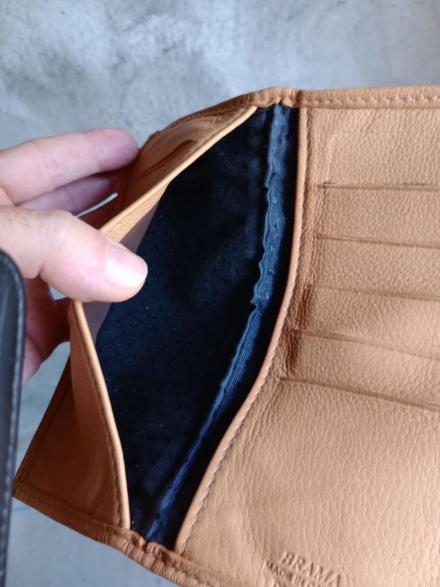 Cartera BRAMA cuero marrón