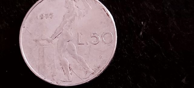 Moneda Italia 50 Liras 1977
