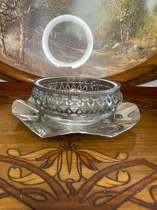 Zuccheriera in metallo argentato e vetro