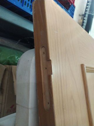 Puerta madera maciza - usada