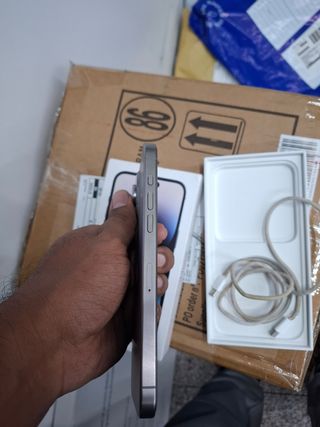 iPhone 15 Pro Max 100% salut de batteria 256GB