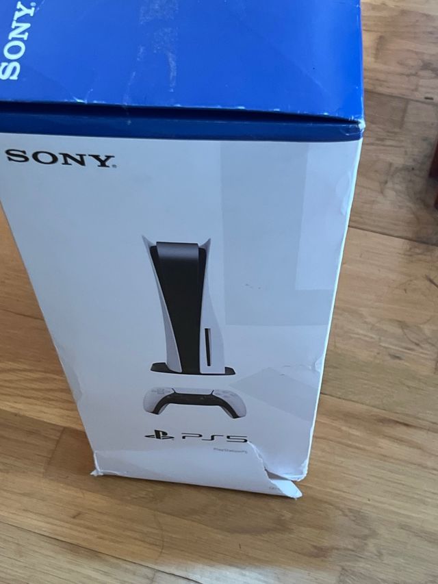 Caja PS5 FAT 825GB y Manuales