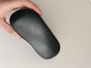 Caja Ray-Ban negra para gafas
