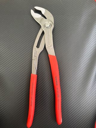 Alicates Knipex 87 01 300