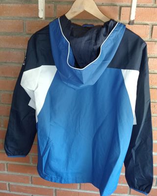 CAZADORA ENTRETIEMPO JACK& JONES CON CAPUCHA 