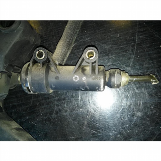 Bomba embrague Bmw Serie 3 (E46) (2001) 32