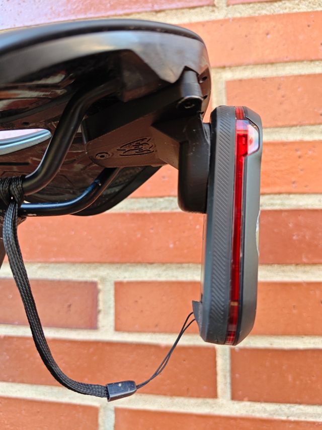 Soporte sillín specialized SWAT+
AIRTAG+ VARIA