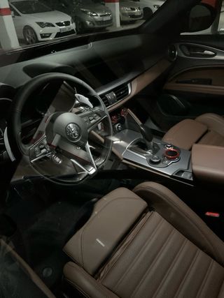 Alfa Romeo Stelvio Veloce Q4 210cv Diesel