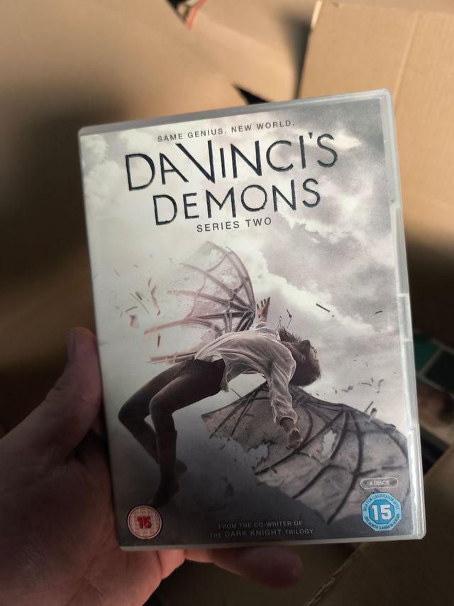 A Dos Metros Bajo Tierra T2 DVD