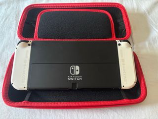 Nintendo Switch OLED bianco