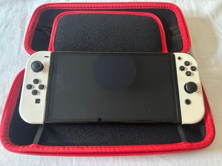 Nintendo Switch OLED bianco