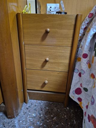 Habitacio matrimoni,gran capacitat. Llit no inclos