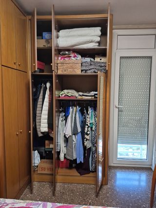 Habitacio matrimoni,gran capacitat. Llit no inclos