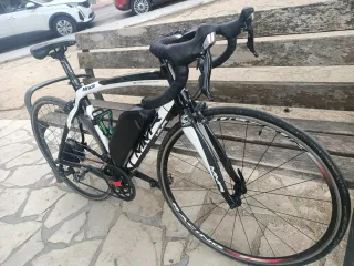 Bicicleta carretera electrica MMR Carbono