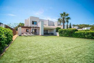 Chalet en venta en Campos de Golf - Villa Martin - Los Dolses en Orihuela