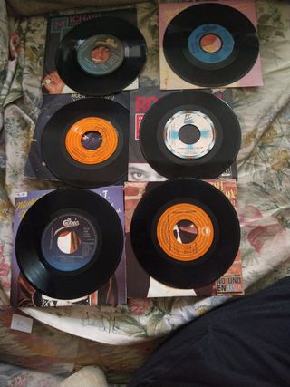 Singles Michael Jackson: Rock With You + más
