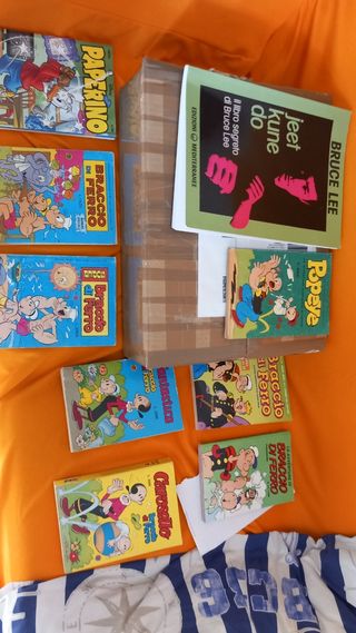 libri manuali e fumetti
