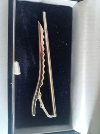 Pasador corbata Lindenmann plata