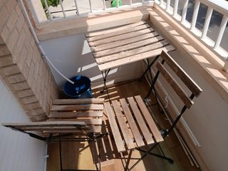 Mesa y 2 sillas terraza  ikea