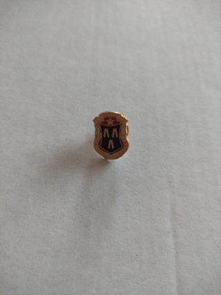 Pin Insignia La Salle