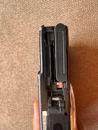 Olympus FE-300 Cámara Digital 12.0 MP 3xZoom