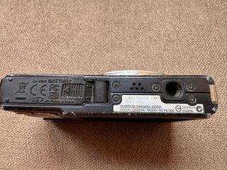 Olympus FE-300 Cámara Digital 12.0 MP 3xZoom