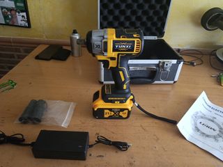 Llave de impacto Yunxi 21V