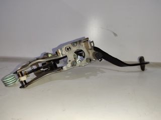 PEDAL EMBRAGUE TOYOTA VERSO-S