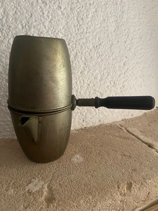 Collezione: 5 caffettiere/teiere in ottone antico