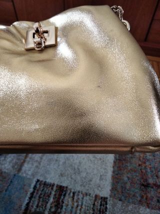 Bolso dorado | Fiesta