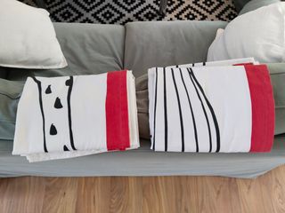 Cortinas Ikea blancas ilustradas