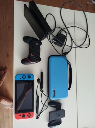Nintendo Switch + Accesorios