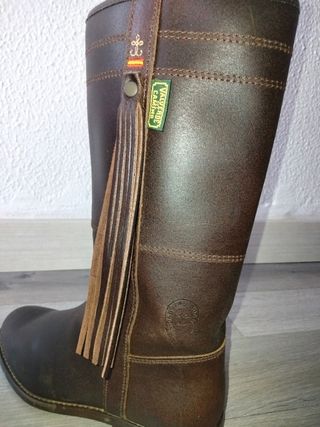 Botas camperas Valverde del Camino